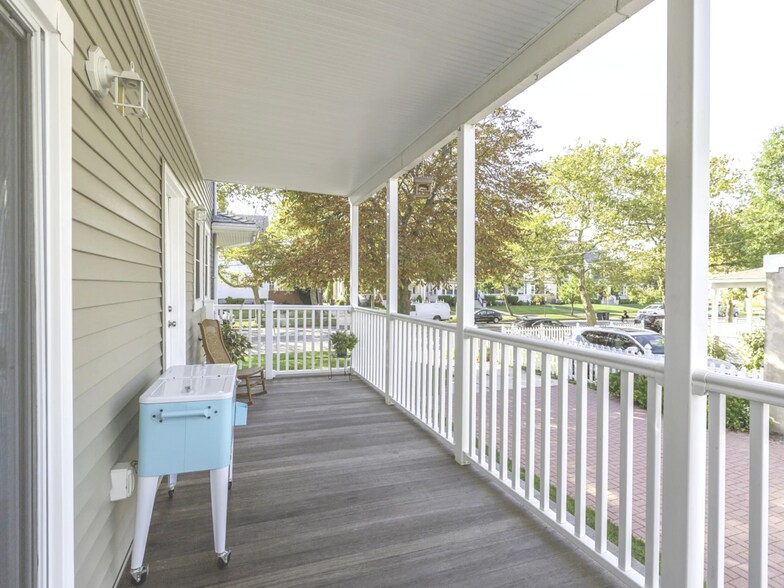 Building Photo - 415 3rd Ave