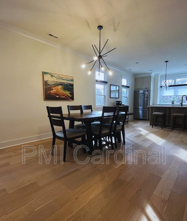 Building Photo - 3121 Colyer Pl