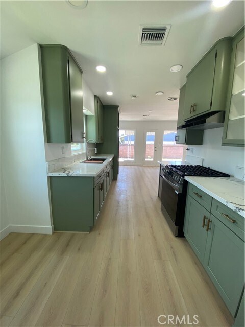 Building Photo - 2310 W Ituni St