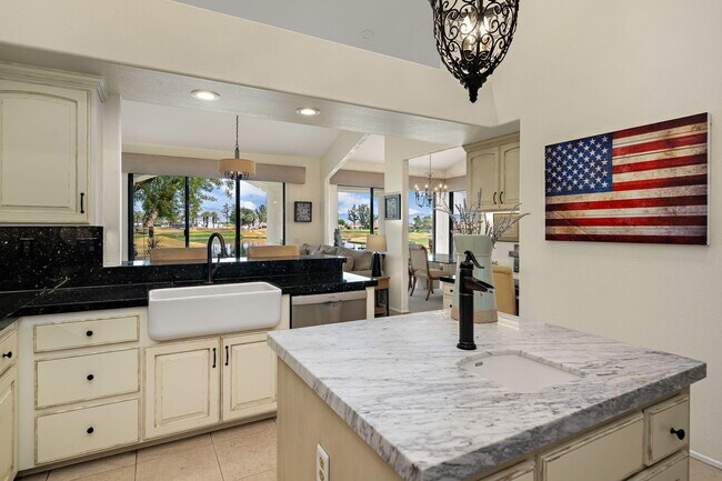 Building Photo - 79880 Pecan Valley