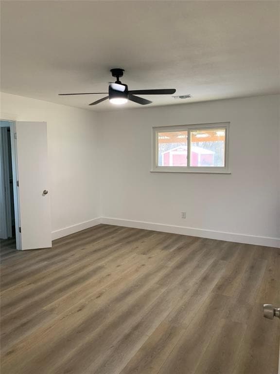 Building Photo - 3503 Roanoke Dr