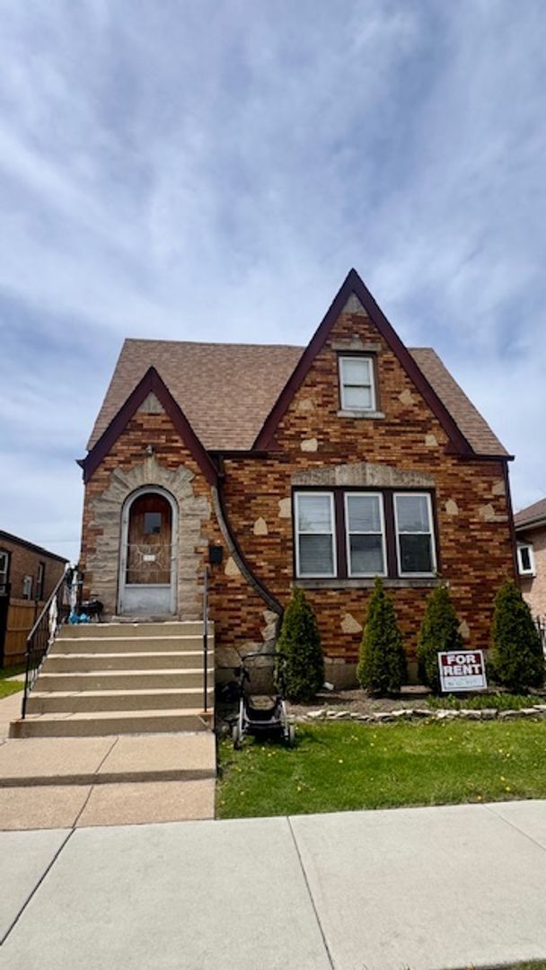 Primary Photo - 3050 N Normandy Ave