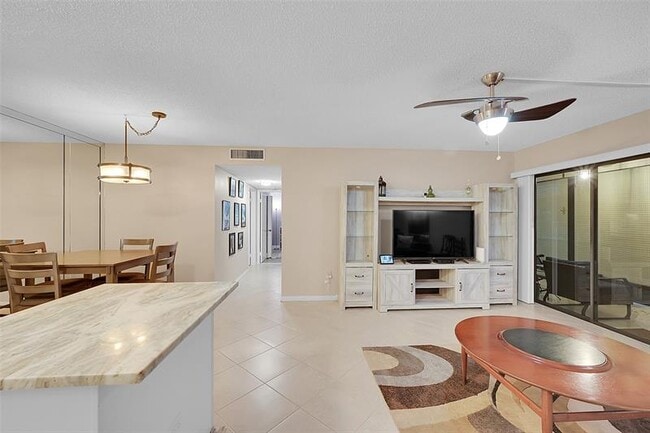 Building Photo - 9369 S Belfort Cir