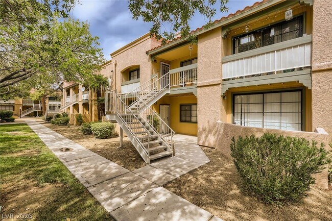 Building Photo - 5146 S Jones Blvd