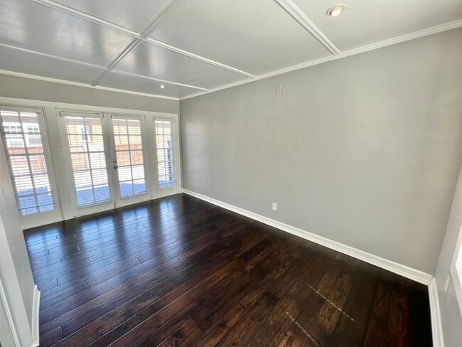 Building Photo - 4445 E Colorado St