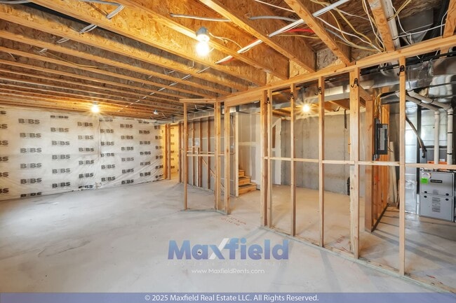 Building Photo - Great Townhome in Lehi - 3BD - 2BTH - 2GAR - Clubhouse & Pool.