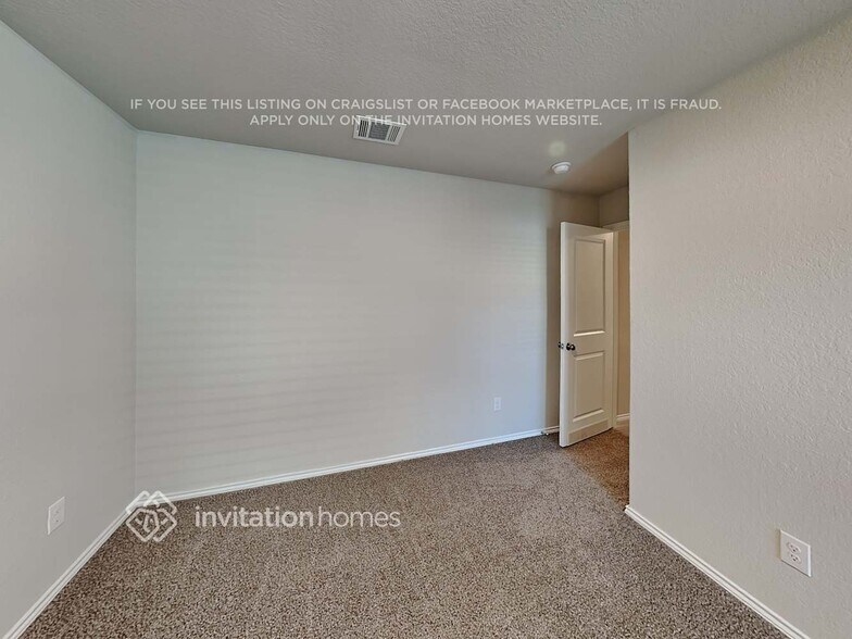 Building Photo - 163 Pasadena Pl