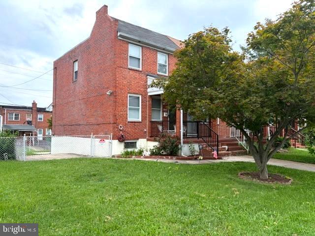 Building Photo - 325 Imla St