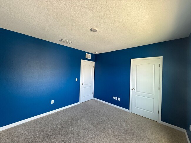 Building Photo - 11106 Amber Ridge Dr