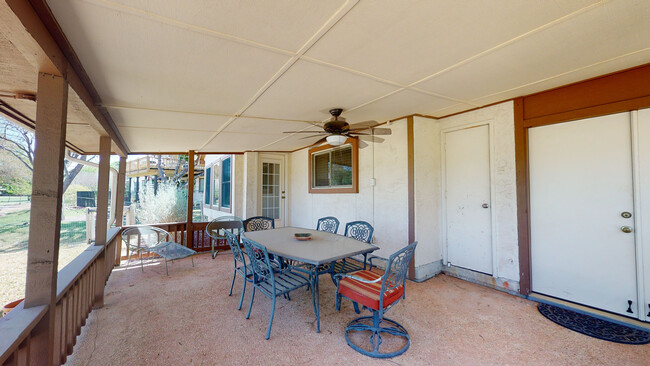 Building Photo - 13519 Beltway St