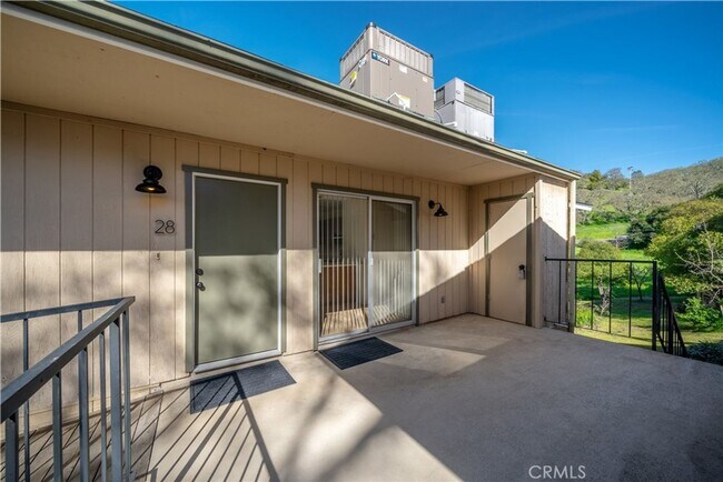 Primary Photo - Conveniently located in Downtown Atascadero