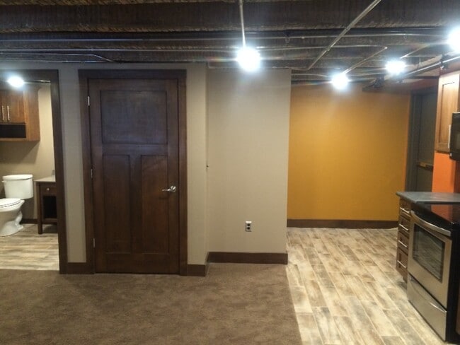 Building Photo - 131 N Santa Fe Ave