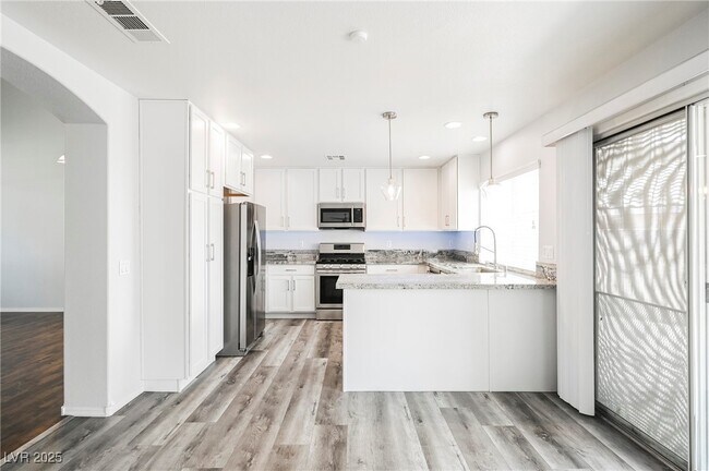 Building Photo - 7809 Faith Ct