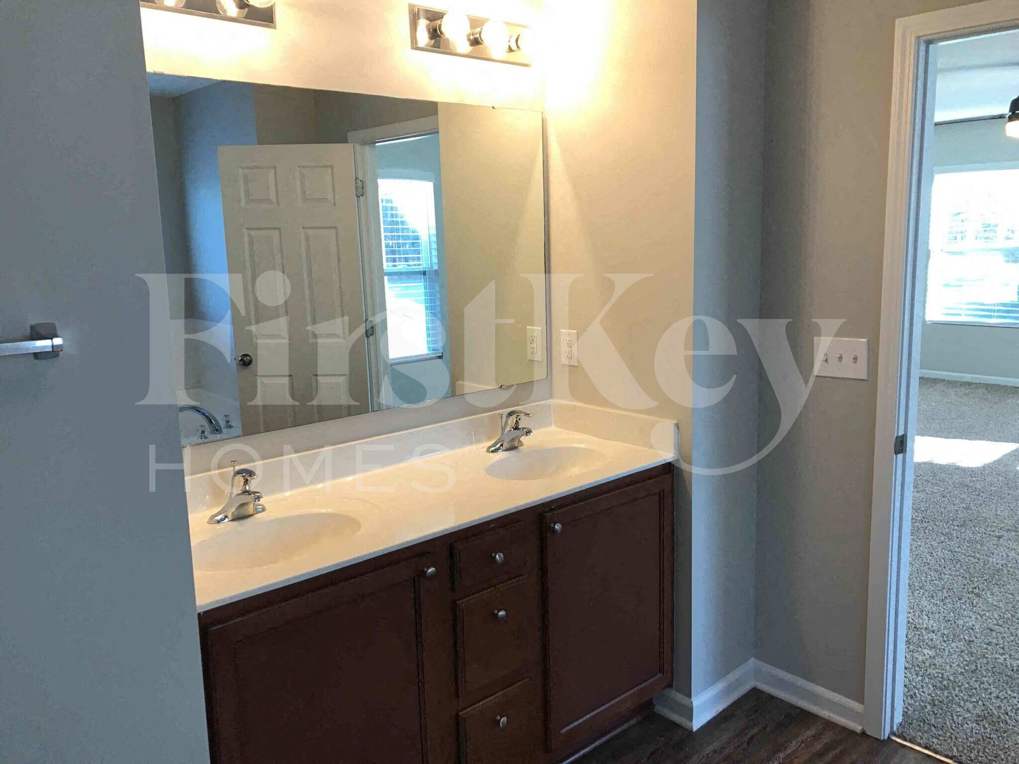 Building Photo - 3011 Sweetspire Rd