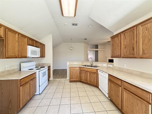 Building Photo - 8513 Cactus Flower Dr