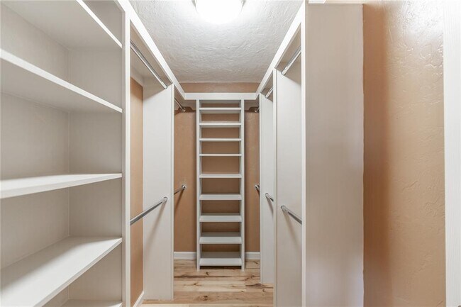 Building Photo - 1312 N Indiana Ave