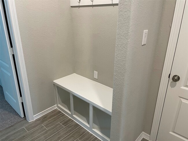 Building Photo - 803 Cypress Smt Rd