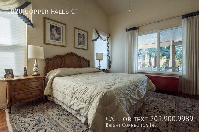 Building Photo - 1020 Copper Falls Ct