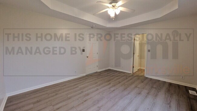 Building Photo - 3790 Madeline Ct