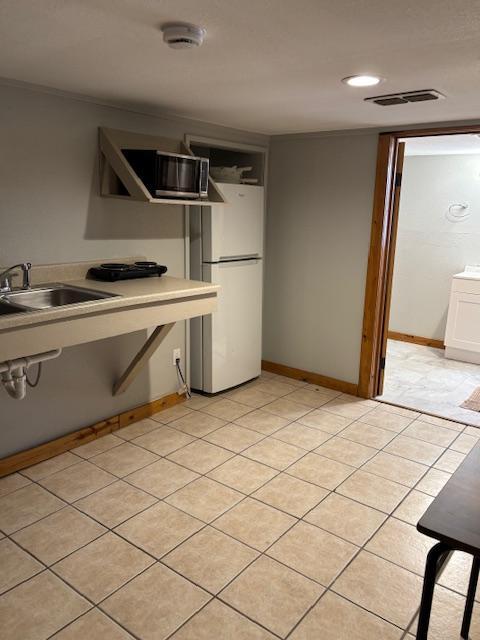 Building Photo - 339 S Whitney St