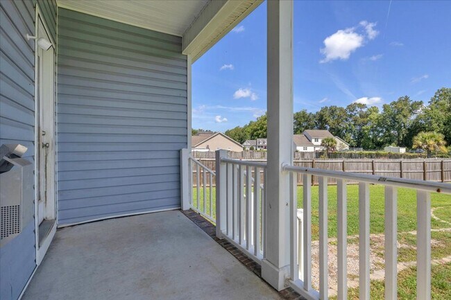 Building Photo - 164 Backfield Pl
