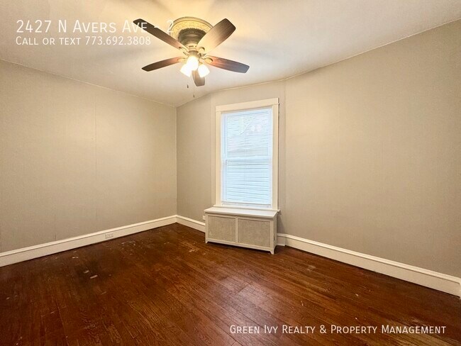 Building Photo - 2427 N Avers Ave