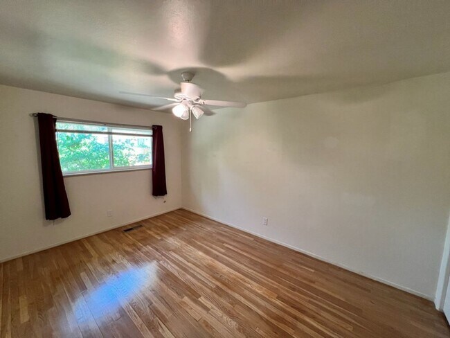 Building Photo -  Two Bedrooms Duplex near Pyramid and McCarran