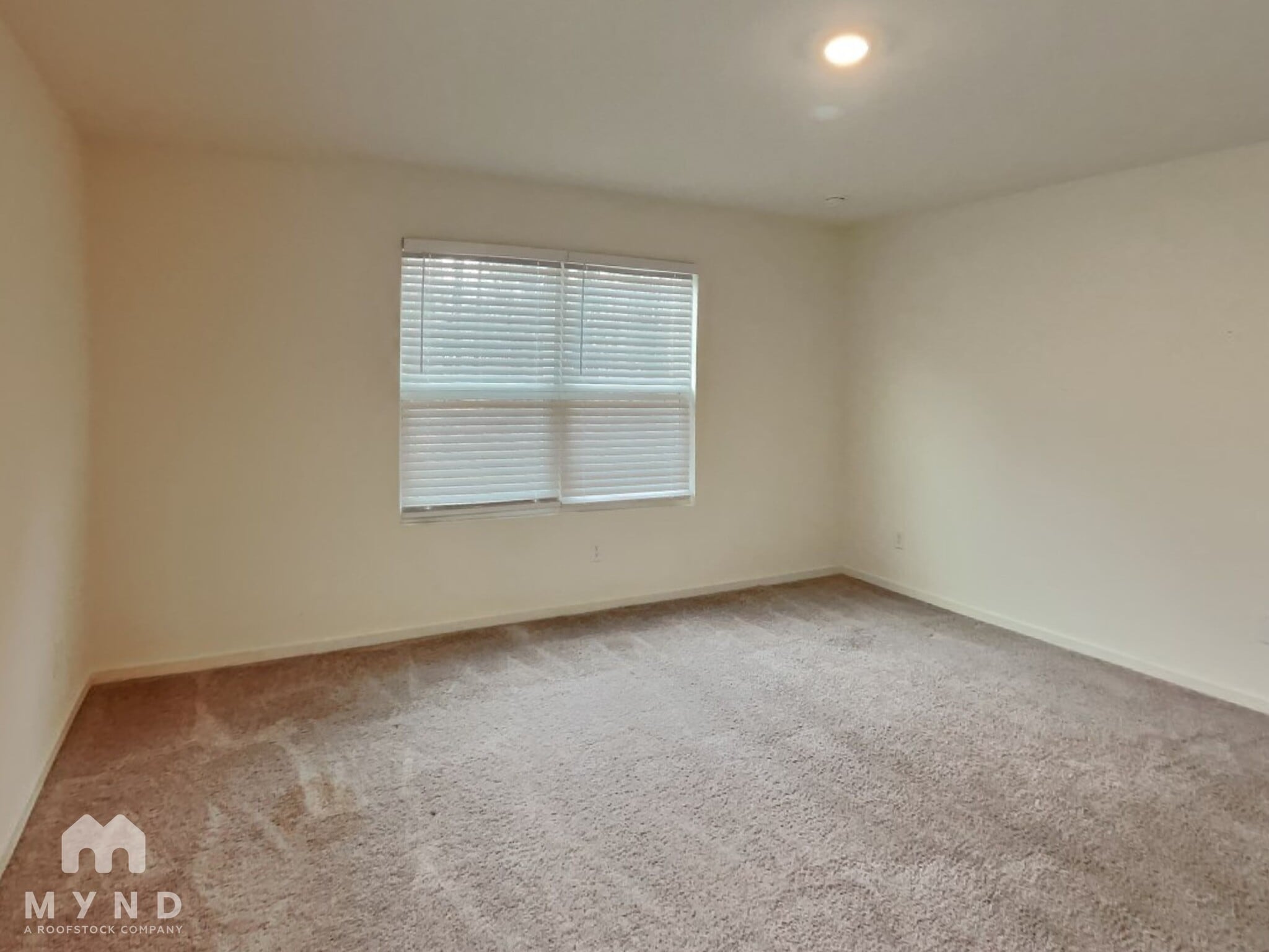 Building Photo - 2635 Coventry St SW