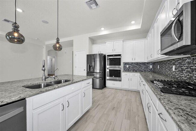 Building Photo - 21654 Billowy Jaunt Dr