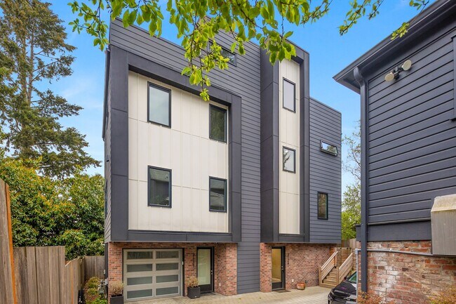 Building Photo - Gorgeous Urban Madrona 3-bedroom home