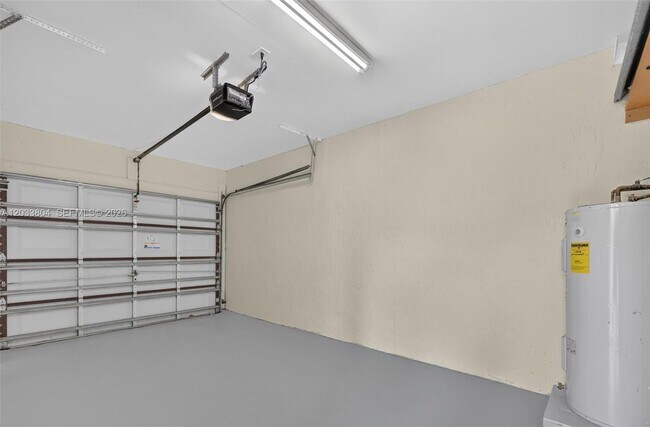 Building Photo - 20759 SW 83rd Ave