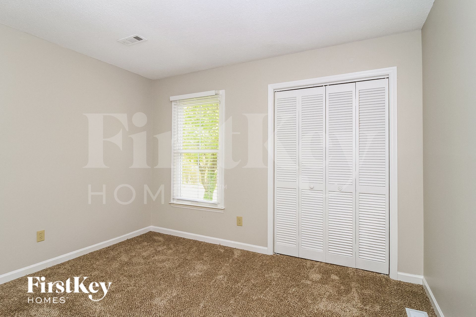 Building Photo - 324 Century Blvd