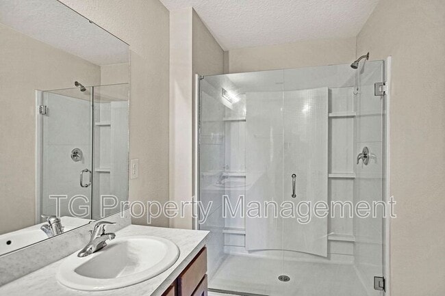 Building Photo - 443 Coastline Way