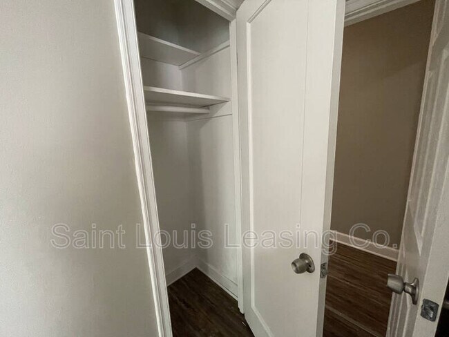 Building Photo - 1629 Talisman Ln