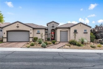 Building Photo - 2611 Savannah Springs Ave