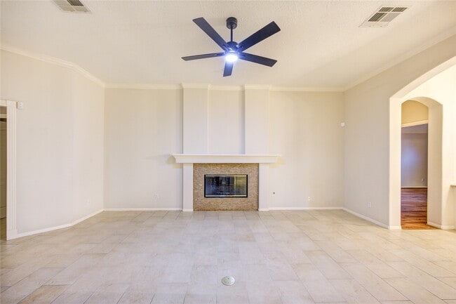 Building Photo - 1231 Parkhaven Ln