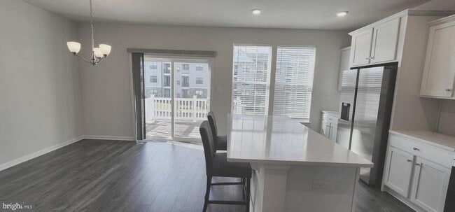 Building Photo - 64 Sister's Farmstead Rd