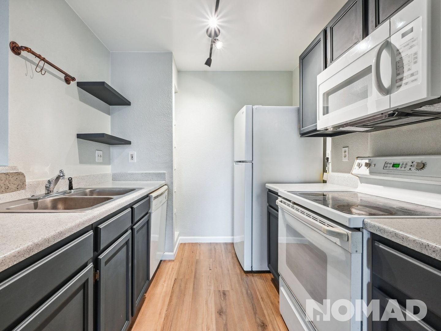 Building Photo - 5321 W 76th Ave