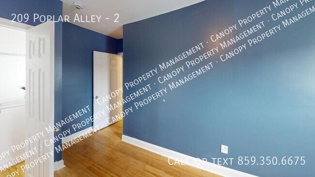 Building Photo - 209 Poplar Alley