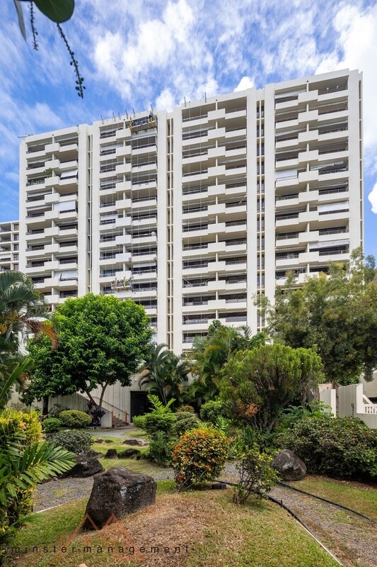 Building Photo - 6750 Hawaii Kai Dr