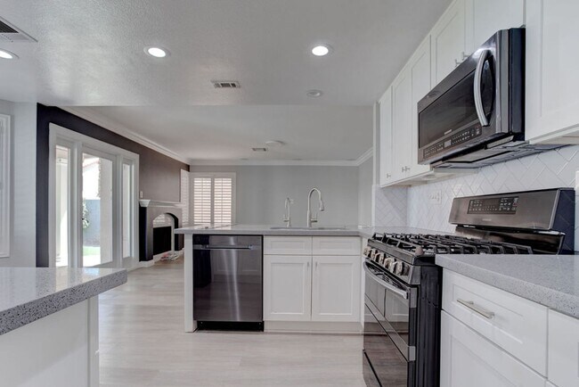 Building Photo - 1416 Walstone Rd