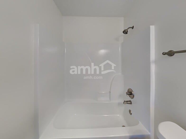 Building Photo - 3772 Emperors Cove