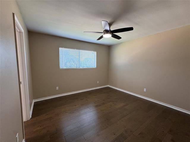 Building Photo - 3786 Weeburn Dr