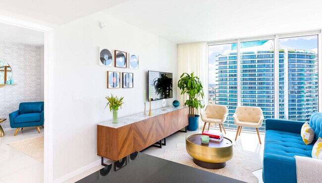 Building Photo - 485 Brickell Ave