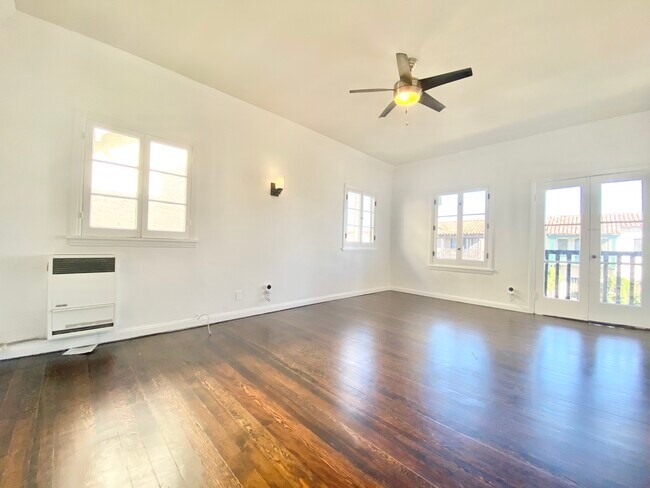 Building Photo - 401 N Genesee Ave
