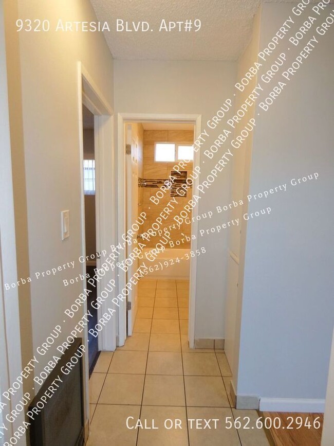 Building Photo - *PET FRIENDLY 2 BEDROOM 1 BATH APARTMENT W...