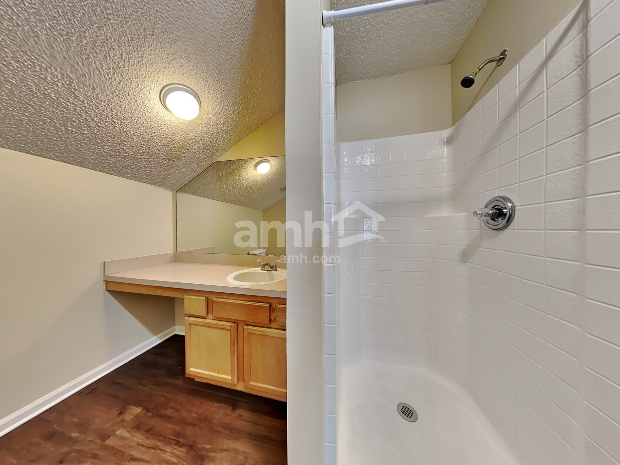 Building Photo - 2523 Sandhaven Ct