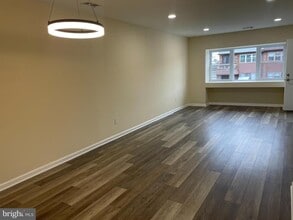 Building Photo - 2411 Tremont St