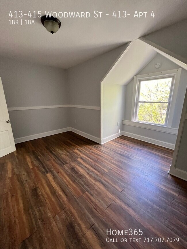 Building Photo - 413-415 Woodward St-413- Apt 4