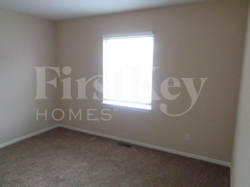 Building Photo - 1514 Goldenrod Terrace